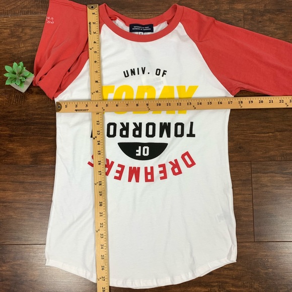 NWT Opening Ceremony 3/4 Sleeve Baseball Tee sz M - Picture 6 of 7